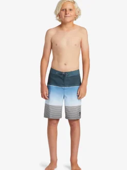 Quiksilver Boy'S 8-16 Everyday Slab 17 Boardshorts Midnight Navy Fashion