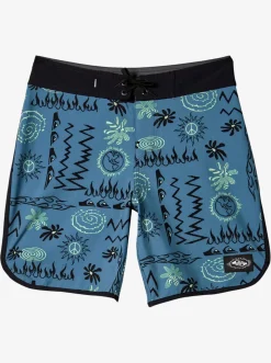 Quiksilver Boy'S 8-16 Surfsilk Radical Scallop 16 Boardshorts Aegean Blue Hot