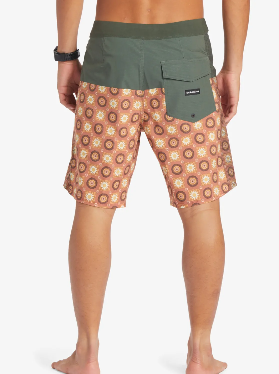 Quiksilver Highline Arch 19" Boardshorts Climbing Ivy Clearance