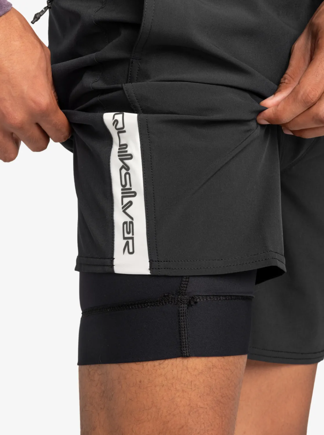 Quiksilver Omni 17" Training Shorts Black Flash Sale