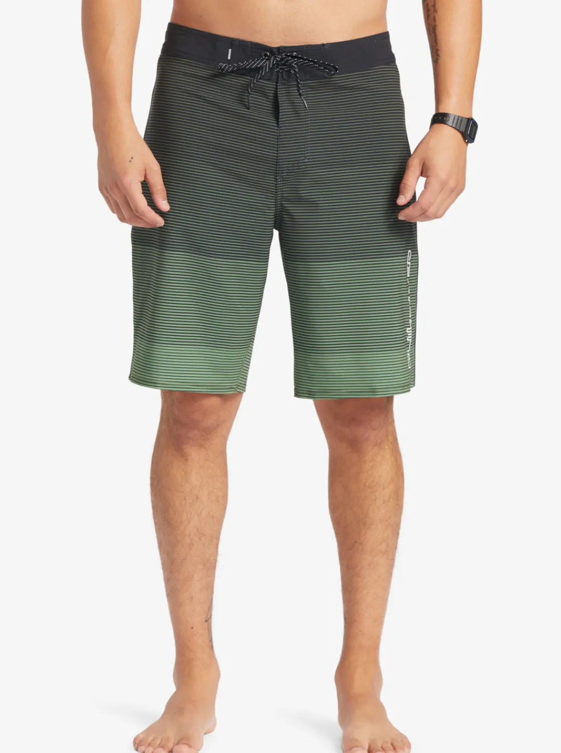 Quiksilver Surfsilk Massive 20" Boardshorts Climbing Ivy Store