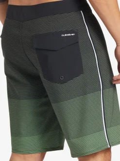 Quiksilver Surfsilk Massive 20