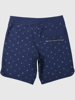 Quiksilver Surfsilk Scallop 19" Boardshorts Naval Accademy Store