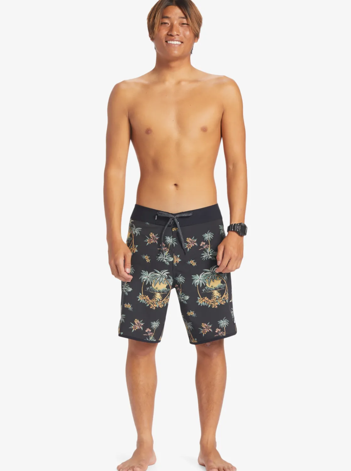 Quiksilver Surfsilk Scallop 19" Boardshorts Black Palm Spritz Clearance