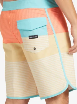 Quiksilver Surfsilk Tijuana 19