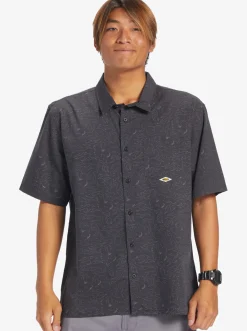 Quiksilver The Saturn Short Sleeve Shirt Tarmac Tribal Floral Flash Sale