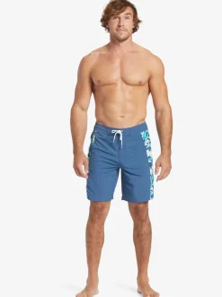 Quiksilver Waterman Cliffside Solid 19